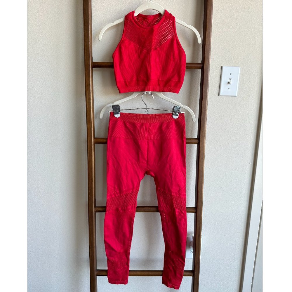 Fabletics Workout Set in Red